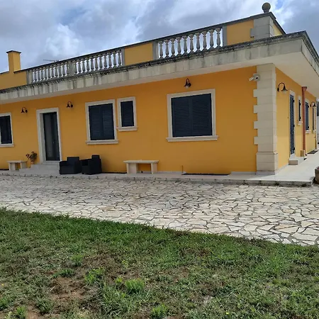 Vigna Candela Giurdignano